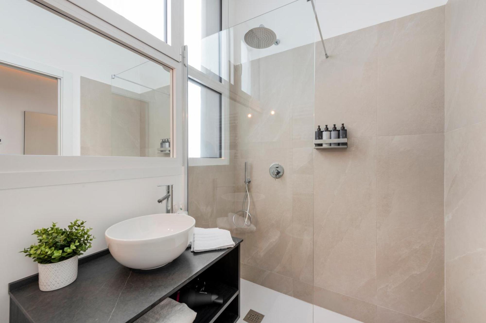 Bnbutler - Inbrera Suites - Giulianova, 1 Milán Exteriér fotografie